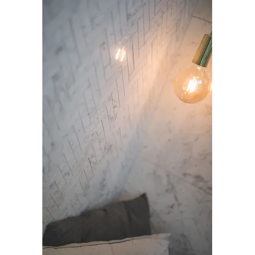 Marmi Cararra Levigato Herringbone