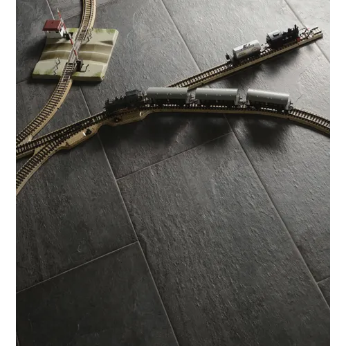 NAT HNT8 Black Svart