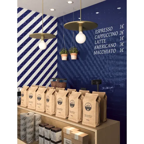 Maiolican Trianglo10 Dekor Blank