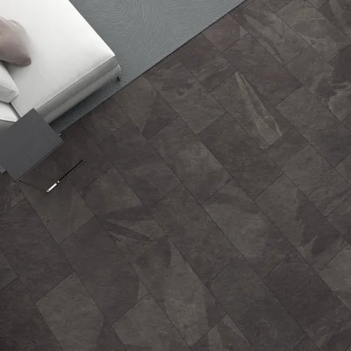 Mustang Slate Black Svart