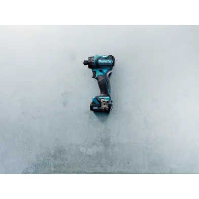 Momentskruvdragare DF032DSAJ 10.8V 2x2.0 Ah, MAKPAC