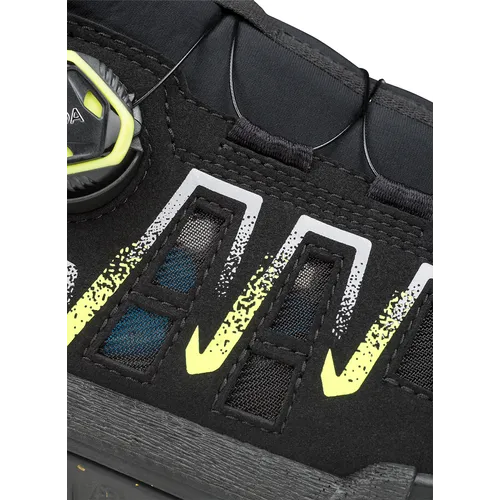 Skyddsko låg 9935 Exalter Strl 39