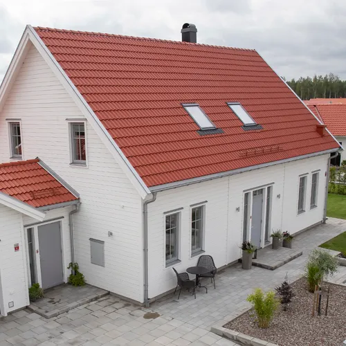 Takpanna Palema Benderit, Röd