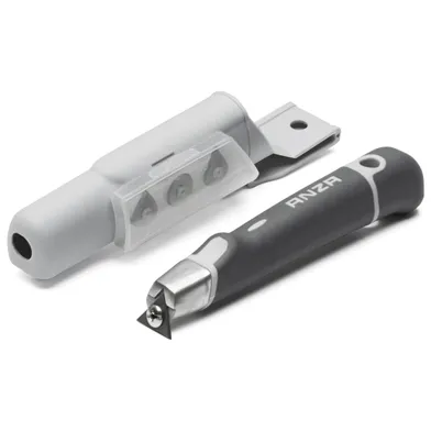 Skrapa med 3 blad i hölster