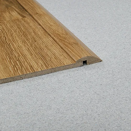 Nivålist 7-13 mm Ek mattlackad